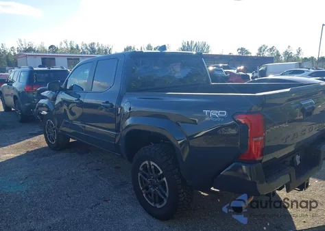 2025 Toyota Tacoma Trd Sport z USA, uszkodzony, nr VIN 3TYKB5FN7ST016011